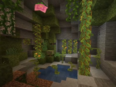 Latest Minecraft Caves & Cliffs Snapshot Shows Off Glowing Berries (1)