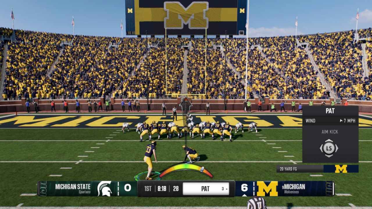 How does the kicking meter work in NCAA 25?